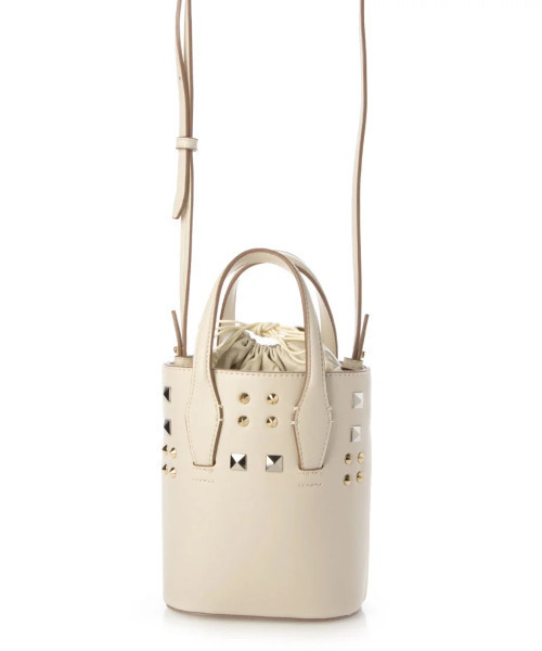 kakatoo（カカトゥ）の「カカトゥ kakatoo / ミックススタッズバケツ型2wayトート（ショルダーバッグ・レディース・アイボリー/ブラック/ラベンダー・FREE）」の22枚目の写真