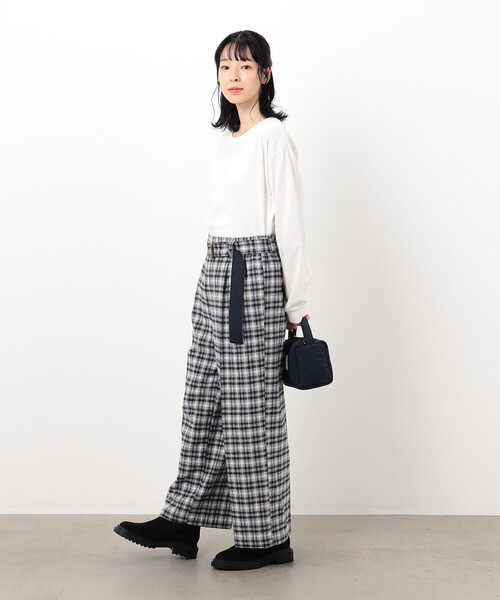ONIGIRI(オニギリ)の「チェックワイドパンツ(その他パンツ・レディース・ネイビー/ブラウン・SMALL/MEDIUM/LARGE)」の19枚目の写真