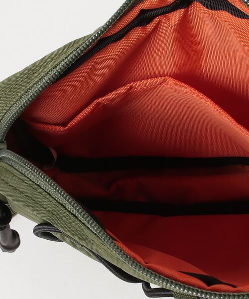 MANASTASH（マナスタッシュ）の「MANASTASH/マナスタッシュ/ATTACHABLE SHOULDER BAG（ショルダーバッグ・メンズ・ブラック/オリーブ・FREE）」の6枚目の写真