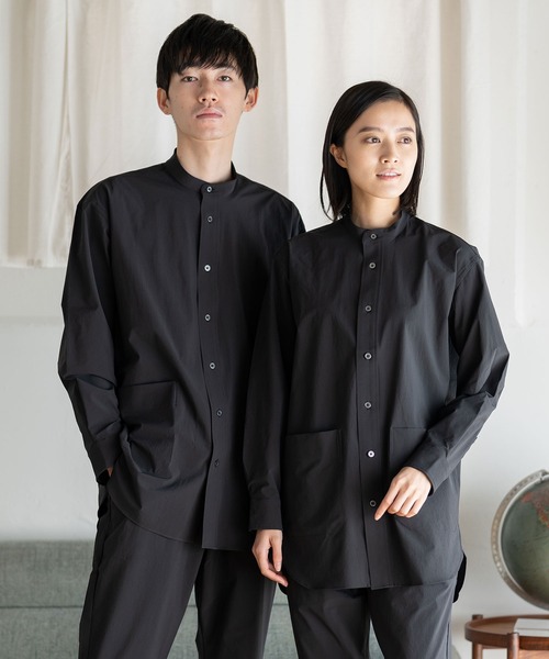 BRICK & SONS(ブリックアンドサンズ)の「リラックスバンドカラーシャツ<ブラック>(シャツ/ブラウス・メンズ・ブラック・XS/S/M/L/LL)」の15枚目の写真