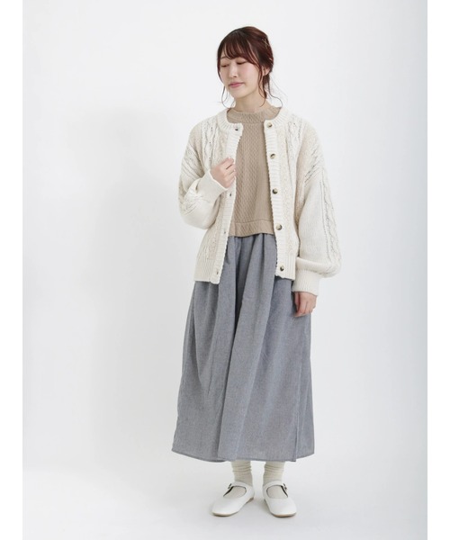Samansa Mos2(サマンサ モスモス)の「ケーブル柄ジャカードドッキングワンピース(ワンピース・レディース・ベージュ/グレー/キナリ・フリ-)」の4枚目の写真