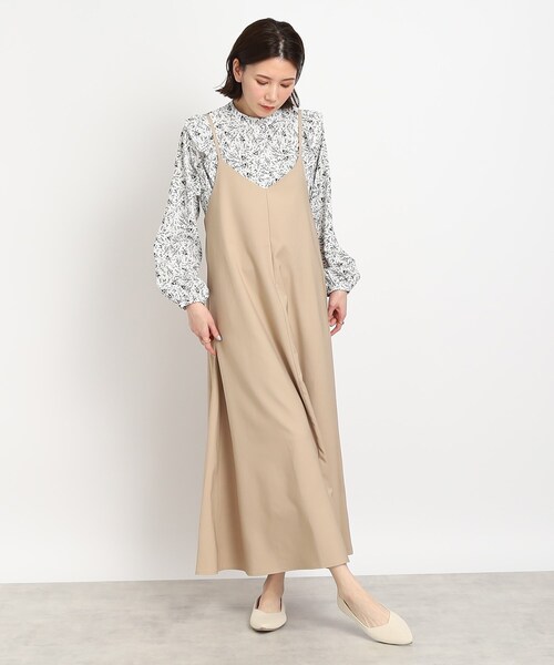 DRESKIP（ドレスキップ）の「◆ボタニカルプリントVフリルブラウス（シャツ/ブラウス・レディース・ホワイト系3/ブラック系/黄緑系1・02/03/04）」の17枚目の写真