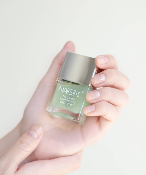 NAILS INC（ネイルズインク）の「NailKale Superfood Base Coat（マニキュア/ジェルネイル・レディース・NailKale Base Coat・FREE）」の4枚目の写真