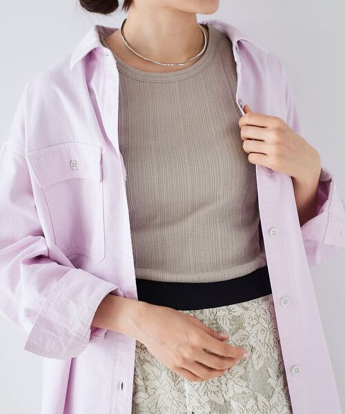 le.coeur blanc(ルクールブラン)の「ランダムテレコタンク(タンクトップ・レディース・グレイッシュベージュ/ネイビー/キャメル/アイボリー・38)」の3枚目の写真