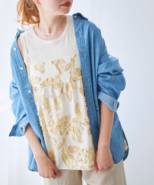 le.coeur blanc(ルクールブラン)の「ランダムテレコタンク(タンクトップ・レディース・グレイッシュベージュ/ネイビー/キャメル/アイボリー・38)」の6枚目の写真