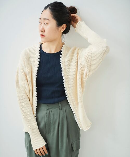 le.coeur blanc(ルクールブラン)の「ランダムテレコタンク(タンクトップ・レディース・グレイッシュベージュ/ネイビー/キャメル/アイボリー・38)」の12枚目の写真