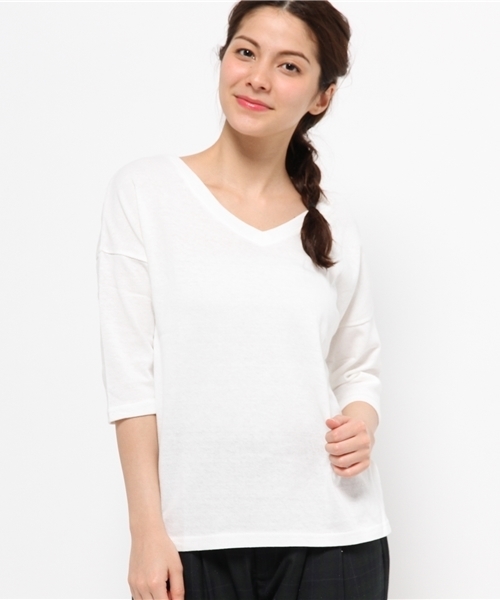 Kastane（カスタネ）の「【Kastane】脇スリット2wayプルオーバー（Tシャツ/カットソー・レディース・オフホワイト/グリーン/ネイビー/ベージュ・FREE）」の2枚目の写真