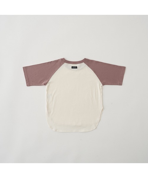 b・ROOM(ビールーム)の「【型崩れしないやわらかコットン】シンプルビッグラグラン半袖Tシャツ(Tシャツ/カットソー・キッズ・グレイッシュベージュ/パープル/イエロー/ミント/チャコール/モカ・110cm/120cm/130cm/140cm/150cm/100cm)」の8枚目の写真