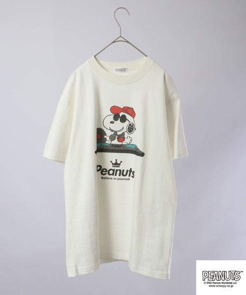 PEANUTS（ピーナッツ）の「PEANUTS スヌーピー 音楽イラスト ピグメント加工 半袖Tシャツ（Tシャツ/カットソー・レディース・カーキ系1/カーキ/ネイビー系1/カーキ系/ネイビー/ネイビー系/カーキ系2/ネイビー系2/ホワイト系/ホワイト/ホワイト系1/ホワイト系2/オレンジ/オレンジ系1/サックスブルー/オレンジ系2/サックスブルー系2/オレンジ系/サックスブルー系/サックスブルー系1/アイボリー系2/アイボリー/アイボリー系1/アイボリー系・M/3L/S/LL/4L/L）」の5枚目の写真