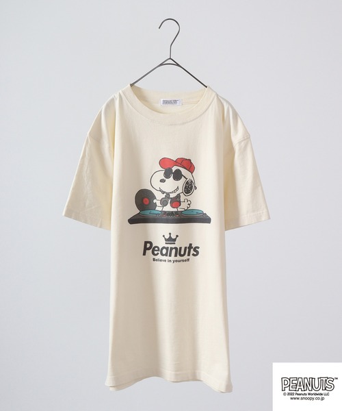PEANUTS（ピーナッツ）の「PEANUTS スヌーピー 音楽イラスト ピグメント加工 半袖Tシャツ（Tシャツ/カットソー・レディース・カーキ系1/カーキ/ネイビー系1/カーキ系/ネイビー/ネイビー系/カーキ系2/ネイビー系2/ホワイト系/ホワイト/ホワイト系1/ホワイト系2/オレンジ/オレンジ系1/サックスブルー/オレンジ系2/サックスブルー系2/オレンジ系/サックスブルー系/サックスブルー系1/アイボリー系2/アイボリー/アイボリー系1/アイボリー系・M/3L/S/LL/4L/L）」の8枚目の写真