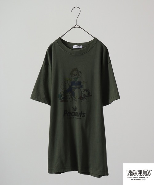 PEANUTS（ピーナッツ）の「PEANUTS スヌーピー 音楽イラスト ピグメント加工 半袖Tシャツ（Tシャツ/カットソー・レディース・カーキ系1/カーキ/ネイビー系1/カーキ系/ネイビー/ネイビー系/カーキ系2/ネイビー系2/ホワイト系/ホワイト/ホワイト系1/ホワイト系2/オレンジ/オレンジ系1/サックスブルー/オレンジ系2/サックスブルー系2/オレンジ系/サックスブルー系/サックスブルー系1/アイボリー系2/アイボリー/アイボリー系1/アイボリー系・M/3L/S/LL/4L/L）」の10枚目の写真