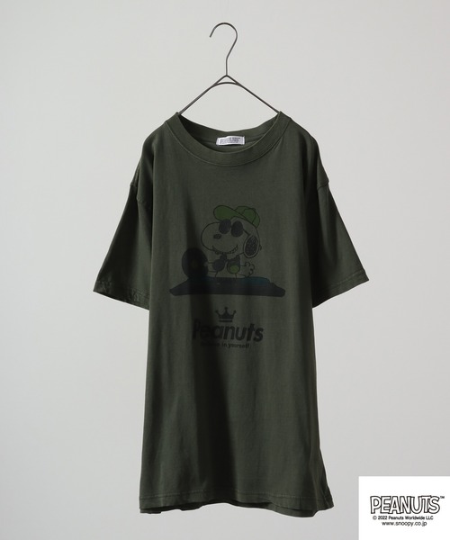 PEANUTS（ピーナッツ）の「PEANUTS スヌーピー 音楽イラスト ピグメント加工 半袖Tシャツ（Tシャツ/カットソー・レディース・カーキ系1/カーキ/ネイビー系1/カーキ系/ネイビー/ネイビー系/カーキ系2/ネイビー系2/ホワイト系/ホワイト/ホワイト系1/ホワイト系2/オレンジ/オレンジ系1/サックスブルー/オレンジ系2/サックスブルー系2/オレンジ系/サックスブルー系/サックスブルー系1/アイボリー系2/アイボリー/アイボリー系1/アイボリー系・M/3L/S/LL/4L/L）」の11枚目の写真