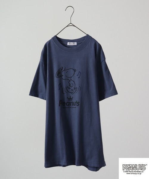 PEANUTS（ピーナッツ）の「PEANUTS スヌーピー 音楽イラスト ピグメント加工 半袖Tシャツ（Tシャツ/カットソー・レディース・カーキ系1/カーキ/ネイビー系1/カーキ系/ネイビー/ネイビー系/カーキ系2/ネイビー系2/ホワイト系/ホワイト/ホワイト系1/ホワイト系2/オレンジ/オレンジ系1/サックスブルー/オレンジ系2/サックスブルー系2/オレンジ系/サックスブルー系/サックスブルー系1/アイボリー系2/アイボリー/アイボリー系1/アイボリー系・M/3L/S/LL/4L/L）」の17枚目の写真