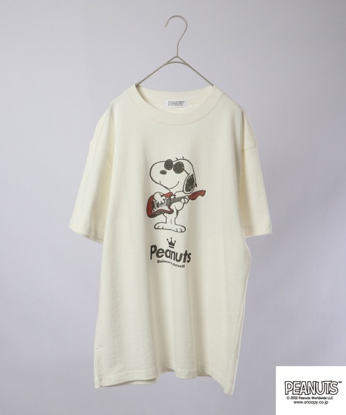 PEANUTS（ピーナッツ）の「PEANUTS スヌーピー 音楽イラスト ピグメント加工 半袖Tシャツ（Tシャツ/カットソー・レディース・カーキ系1/カーキ/ネイビー系1/カーキ系/ネイビー/ネイビー系/カーキ系2/ネイビー系2/ホワイト系/ホワイト/ホワイト系1/ホワイト系2/オレンジ/オレンジ系1/サックスブルー/オレンジ系2/サックスブルー系2/オレンジ系/サックスブルー系/サックスブルー系1/アイボリー系2/アイボリー/アイボリー系1/アイボリー系・M/3L/S/LL/4L/L）」の2枚目の写真