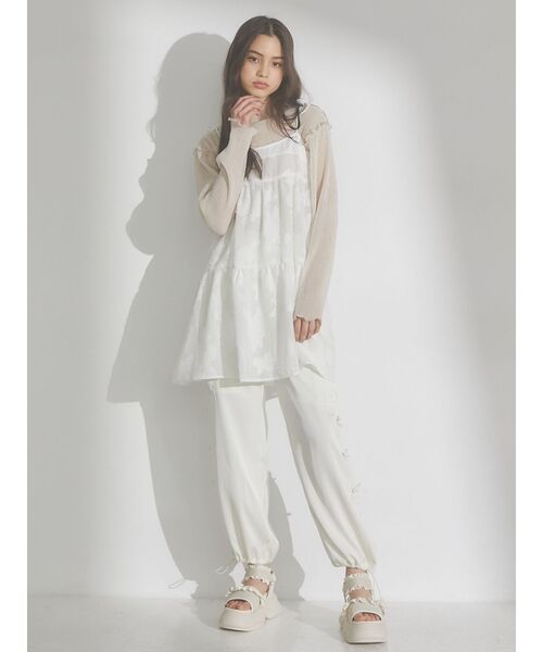 merry jenny（メリージェニー）の「fluffyシアーティアードキャミチュニック（シャツ/ブラウス・レディース・オフホワイト/ブラック・FREE）」の9枚目の写真