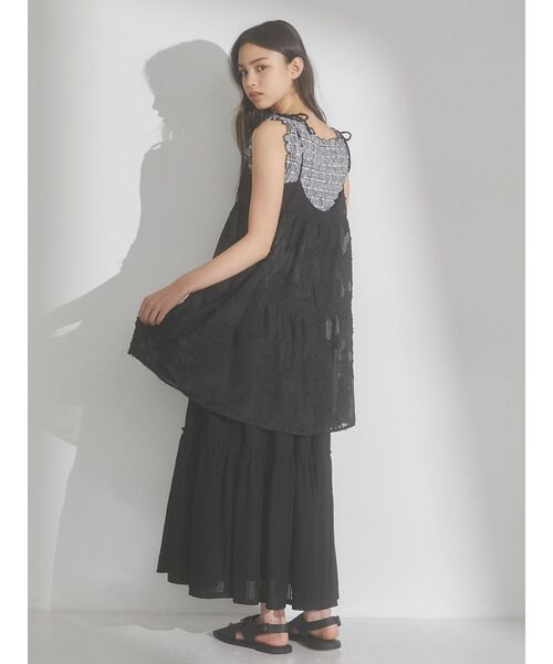 merry jenny（メリージェニー）の「fluffyシアーティアードキャミチュニック（シャツ/ブラウス・レディース・オフホワイト/ブラック・FREE）」の20枚目の写真