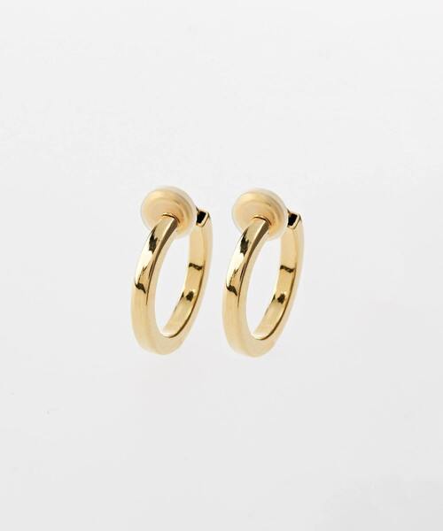 petite robe noire(プティローブノアー)の「petite robe noire /HP000010 角線1.6㎝シンプルフープ(イヤリング・レディース・ゴールド・FREE)」の3枚目の写真