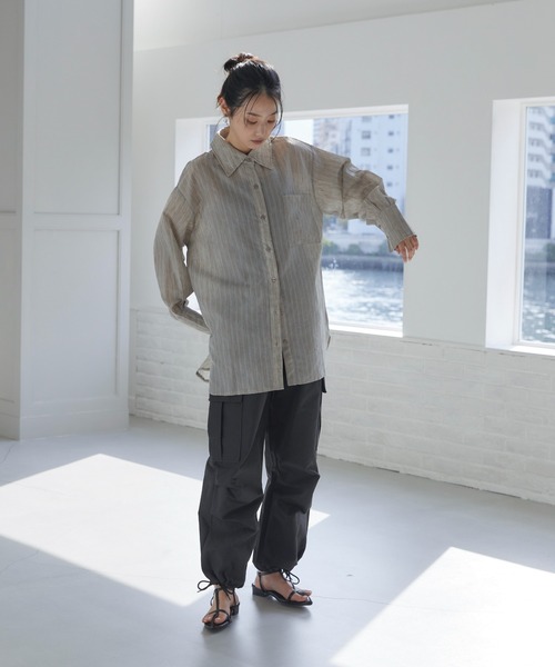 feepur（フェピュール）の「2wayシアーストライプシャツ（シャツ/ブラウス・レディース・グリーン/アイボリー/グレー・MEDIUM）」の18枚目の写真