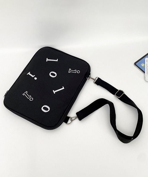 c.u.l(シーユーエル)の「大きいサイズにも対応 ショルダーひも付き タブレットケース iPadケース PCケース ipd9(PC・タブレットケース・レディース・ピンク/ブラック/ベージュ/グリーン・FREE)」の10枚目の写真