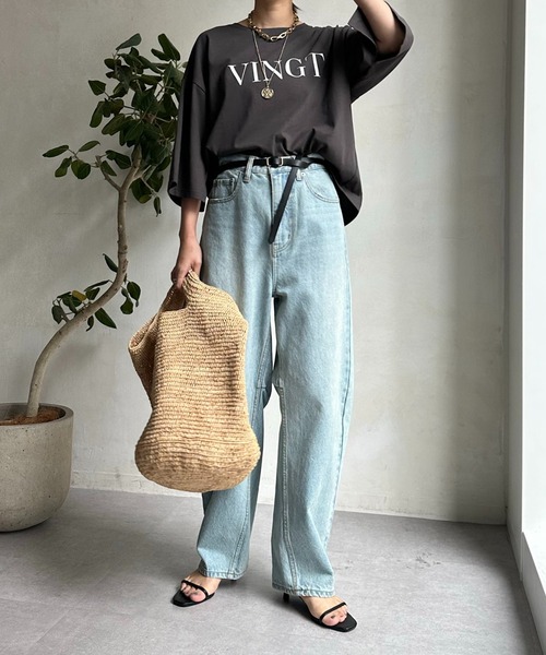 DouDou(ドゥドゥ)の「【WEB限定】 VINGT袖スリットTEE(Tシャツ/カットソー・レディース・チャコールグレー/オフホワイト/ベージュ・FREE)」の5枚目の写真