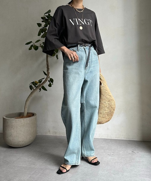DouDou(ドゥドゥ)の「【WEB限定】 VINGT袖スリットTEE(Tシャツ/カットソー・レディース・チャコールグレー/オフホワイト/ベージュ・FREE)」の7枚目の写真