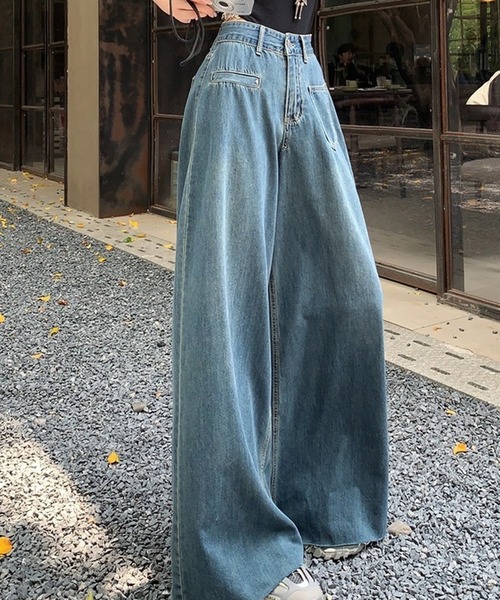 Chick（チック）の「▲ハイウエストワイドロングフレアデニム（デニムパンツ・レディース・ブルー・M/L/S）」の2枚目の写真