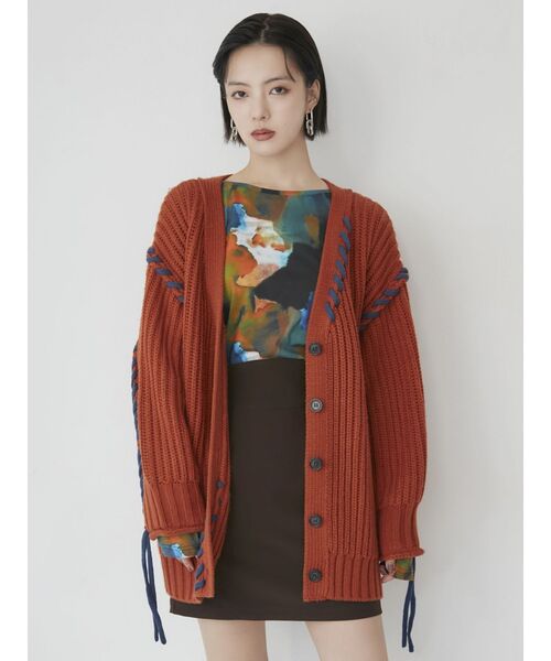 MURUA（ムルーア）の「サムホールトップス【WEB限定ロンTEE】（Tシャツ/カットソー・レディース・ホワイト/ブラック/ダークブラウン/ピンク/イエロー/ブルー/その他1・FREE）」の14枚目の写真