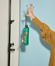 【未使用・希少】PEZ（ペッツ）× ear イアパピヨネ　晴雨兼用 折り畳み傘 未使用・希少】PEZ（ペッツ）× ear イアパピヨネ 晴雨兼用 折り畳み傘