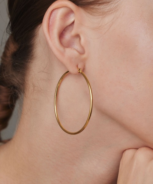 CENE（セネ）の「【CENE】セネ/ループピアス50mm（ピアス（両耳用）・レディース・ゴールド/シルバー・FREE）」の2枚目の写真