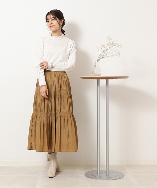 SHOO・LA・RUE(シューラルー)の「◆楽に高見え シャーリング サテンスカート(スカート・レディース・ブラウン系/ブラック/ダークオレンジ・00)」の11枚目の写真