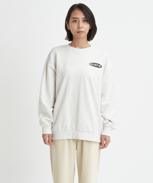 ROXY(ロキシー)の「SALTY SOUL/ロキシー裏毛ヴィンテージライクグラフィックデザインクルーネックトップス(スウェット・レディース・ネイビー/グリーン/グレー・LARGE/MEDIUM/SMALL)」の5枚目の写真