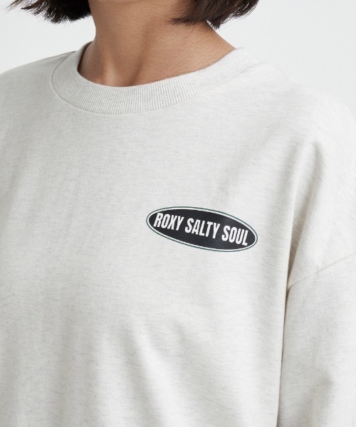 ROXY(ロキシー)の「SALTY SOUL/ロキシー裏毛ヴィンテージライクグラフィックデザインクルーネックトップス(スウェット・レディース・ネイビー/グリーン/グレー・LARGE/MEDIUM/SMALL)」の11枚目の写真