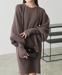 ボリュームスリーブミニニットワンピース
