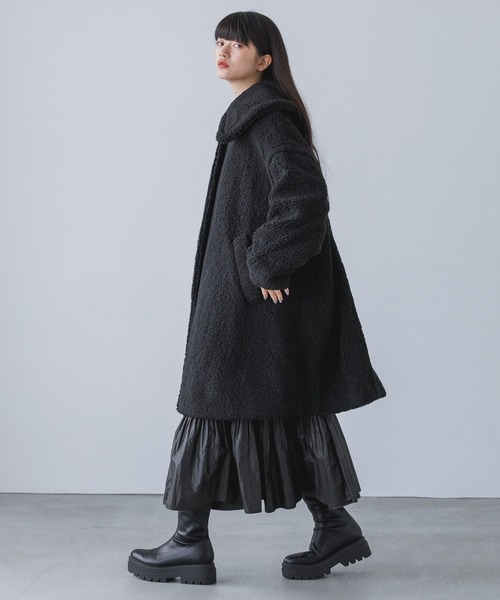 yuw(ユウ)の「ボアコート 976160(その他アウター・レディース・ブラック/ブラウン・FREE)」の5枚目の写真