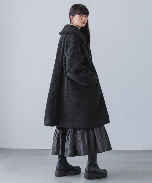 yuw(ユウ)の「ボアコート 976160(その他アウター・レディース・ブラック/ブラウン・FREE)」の6枚目の写真