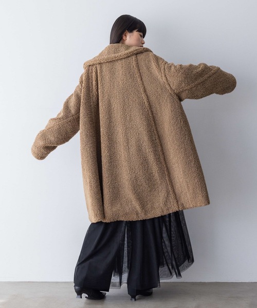 yuw(ユウ)の「ボアコート 976160(その他アウター・レディース・ブラック/ブラウン・FREE)」の14枚目の写真