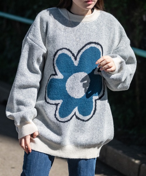 JOHN'S CLOSET(ジョンズクローゼット)の「【13】グラフィックWジャガード クルーネックニット(ニット/セーター・メンズ・オフホワイト/ホワイト系その他2/ブラック系その他/ホワイト系その他/ホワイト系その他3/ブラック系その他2/ブラック/ブラック系その他3/ブルーグレー・LARGE/MEDIUM)」の5枚目の写真