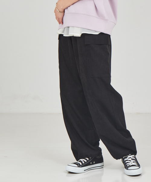 abahouse mavie(アバハウスマヴィ)の「マイクロコール カーゴパンツ(カーゴパンツ・レディース・スモークピンク/ブラック・フリー)」の10枚目の写真