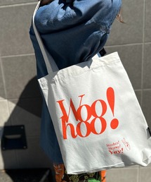 mi via loca（ミヴィアロカ）の「RECYCLED SOFT FABRIC Woohooロゴ トートバッグ（トートバッグ）」