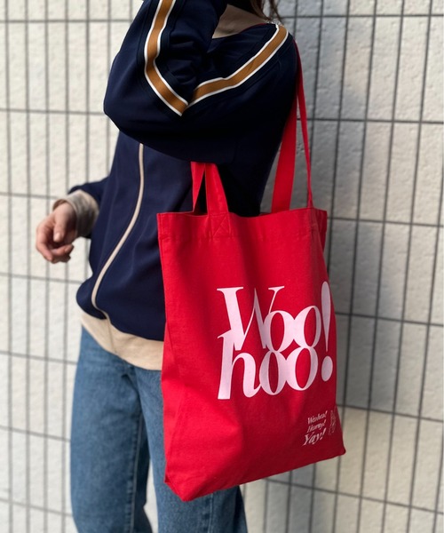 mi via loca（ミヴィアロカ）の「RECYCLED SOFT FABRIC Woohooロゴ トートバッグ（トートバッグ・レディース・レッド/アイボリー/ブラック/ライトグリーン・FREE）」の18枚目の写真