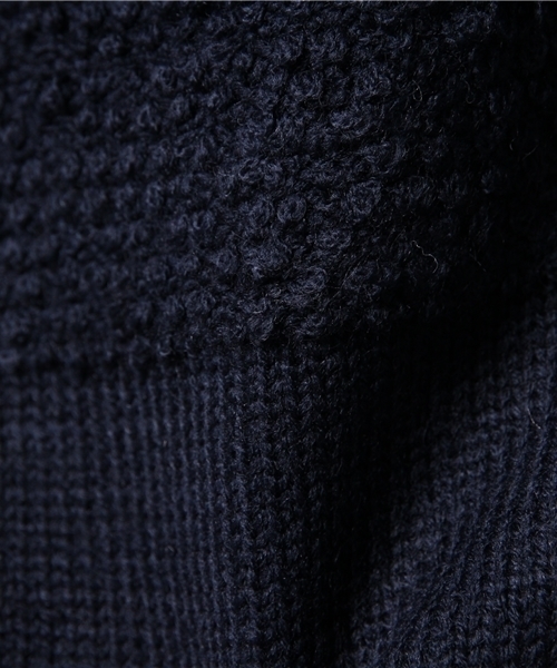 SENSE OF PLACE by URBAN RESEARCH(センスオブプレイスバイアーバンリサーチ)の「-A-ブークレタートルセーター(ニット/セーター・メンズ・ネイビー/ホワイト・M/L)」の8枚目の写真
