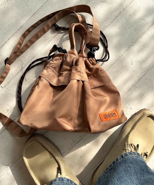 UNIVERSAL OVERALL（ユニバーサルオーバーオール）の「【UNIVERSAL OVERALL】TTUVO-003 ショルダーバッグ（ショルダーバッグ・レディース・ブラック/カーキ/ベージュ・FREE）」の2枚目の写真