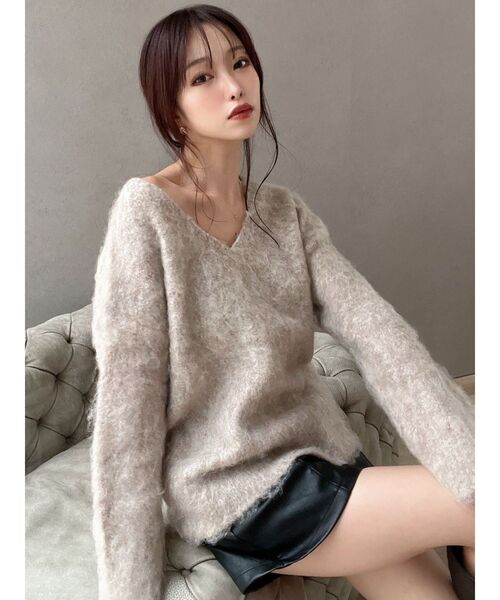 RESEXXY(リゼクシー)の「レイズドVネックルーズニットトップス(ニット/セーター・レディース・ホワイト/オレンジ/ベージュ・FREE)」の10枚目の写真