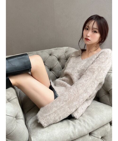 RESEXXY(リゼクシー)の「レイズドVネックルーズニットトップス(ニット/セーター・レディース・ホワイト/オレンジ/ベージュ・FREE)」の13枚目の写真