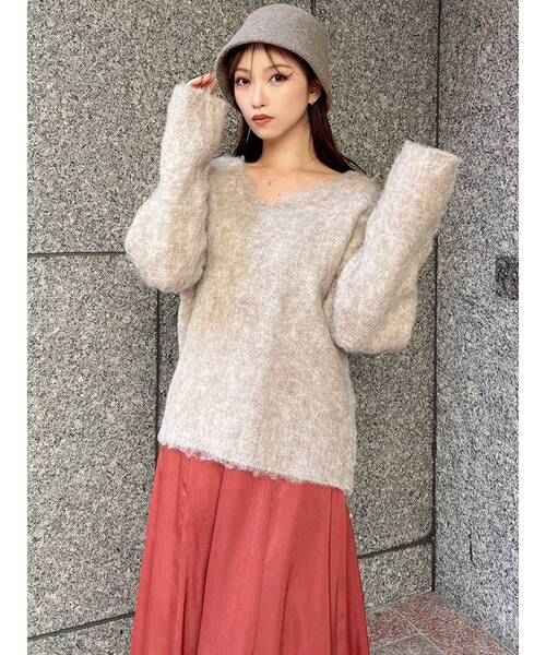 RESEXXY(リゼクシー)の「レイズドVネックルーズニットトップス(ニット/セーター・レディース・ホワイト/オレンジ/ベージュ・FREE)」の21枚目の写真