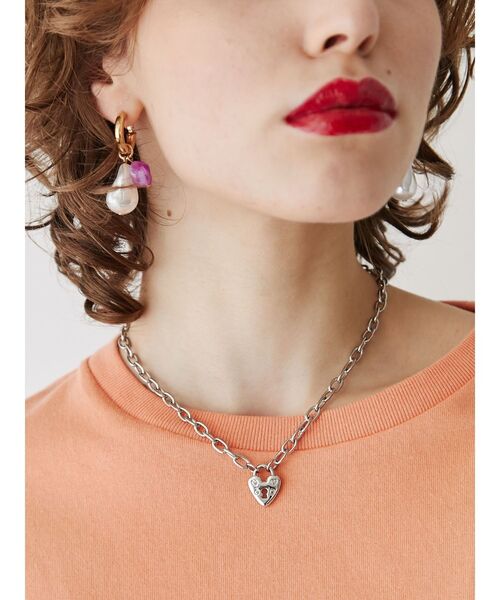 jouetie（ジュエティ）の「ハートパドロックネックレス（ネックレス・レディース・ゴールド/シルバー・FREE）」の3枚目の写真