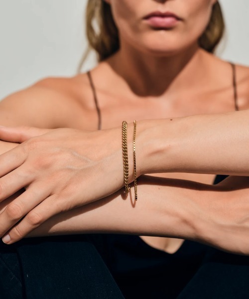 TOM WOOD(トムウッド)の「【TOMWOOD(トムウッド)】Square Bracelet TOM WOOD(トムウッド)の「【TOMWOOD(トムウッド)】Square Bracelet