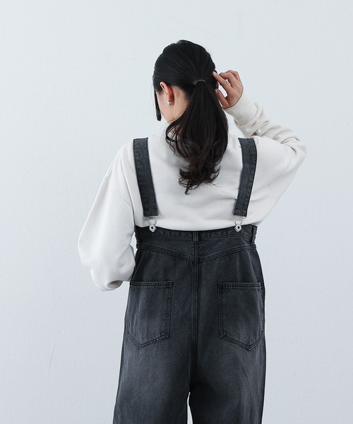 COLONY 2139（コロニートゥーワンスリーナイン）の「デニムオーバーサロペット（サロペット/オーバーオール・レディース・ブラック/ブルー・FREE）」の9枚目の写真