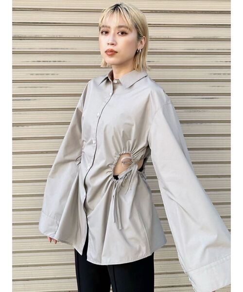 MURUA(ムルーア)の「【WEB限定】サイドホールギャザーシャツ(シャツ/ブラウス・レディース・グレー/ホワイト/ピンク/ブラック/イエロー・FREE)」の13枚目の写真