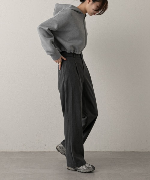 russet（ラシット）の「【ANOTHER BRANCH】シャーリングショートパーカー (O-713)（パーカー・レディース・ネイビー/グレー/アイボリー・FREE）」の8枚目の写真